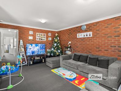 4/60 South Western  Highway, Harvey WA 6220
