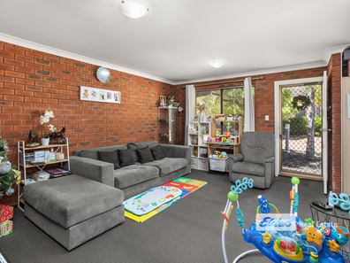 4/60 South Western  Highway, Harvey WA 6220