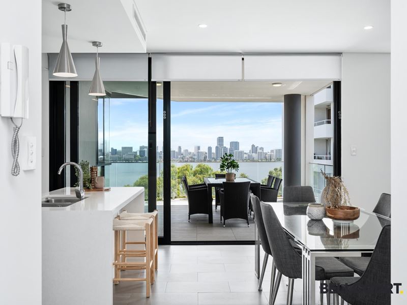 16/152a Mill Point Road, South Perth