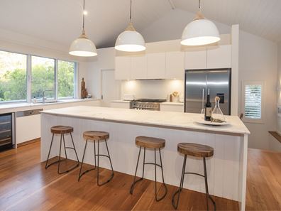 366 Geographe Bay Road, Quindalup WA 6281