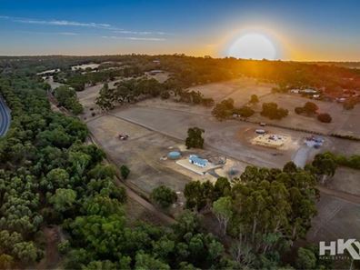 31 Hart Drive, Chittering WA 6084