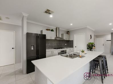 56 Daybreak Loop, Wellard WA 6170