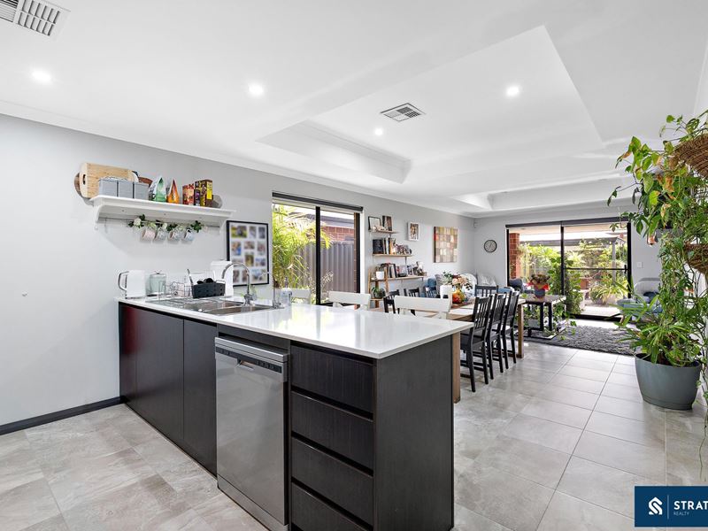 13 Woodville Road, Haynes WA 6112