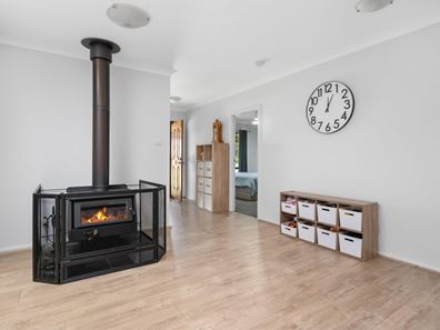 29 Shaw Street, West Lamington WA 6430