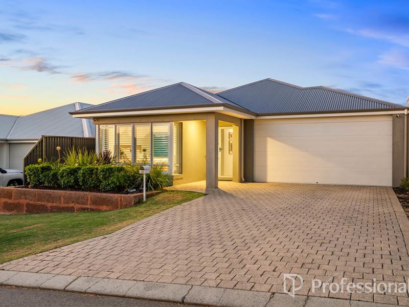 13 Saltbush Street, Wandi WA 6167