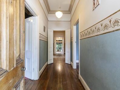12 Edinboro Street, Mount Hawthorn WA 6016