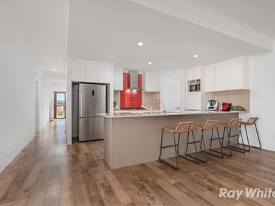 15 Brittania Parade, Wandina WA 6530