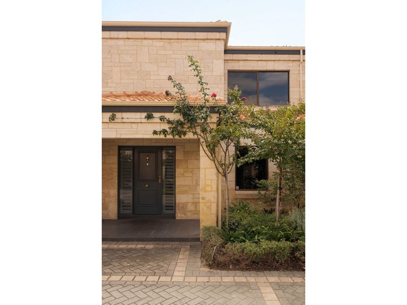 6/101 Bindaring Parade, Claremont WA 6010