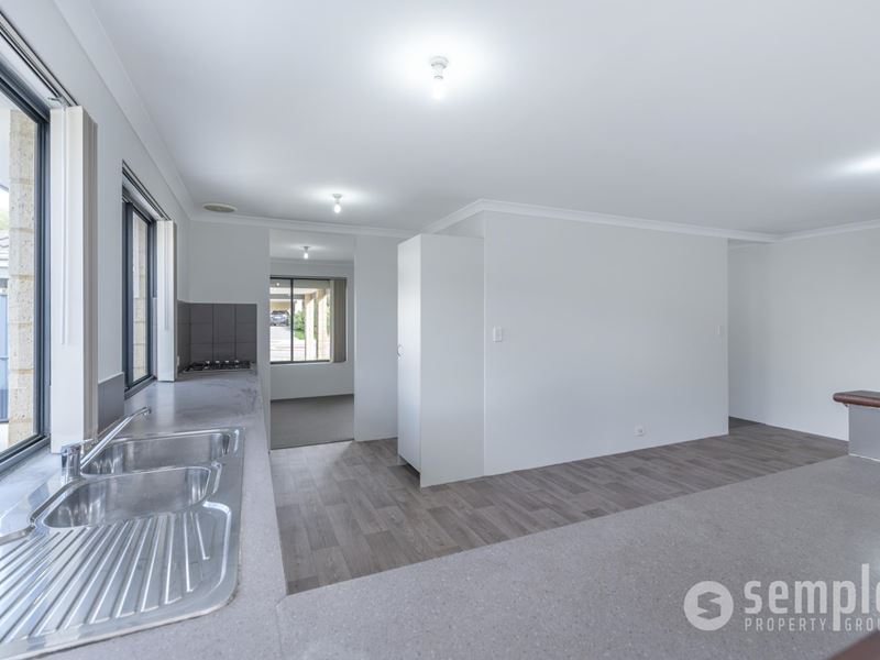 8 Madeira Turn, Byford WA 6122