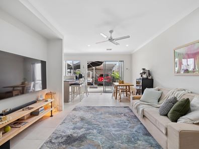 577 Farrall Road, Midvale WA 6056