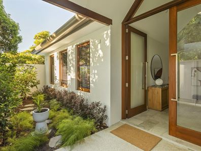 4 Harvey Road, Shenton Park WA 6008