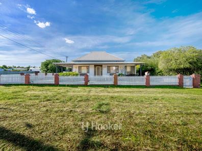 80 Ogden Street, Collie WA 6225
