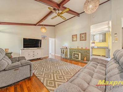 8 Ockham Street, Lynwood WA 6147