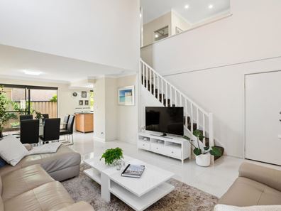 8B Windemere Crescent, Nollamara WA 6061