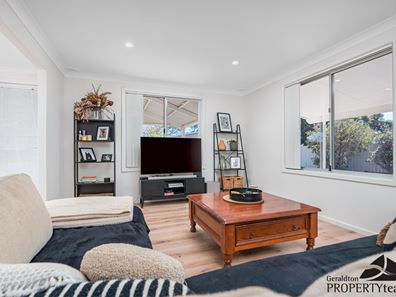 9 Nyrang Road, Sunset Beach WA 6530