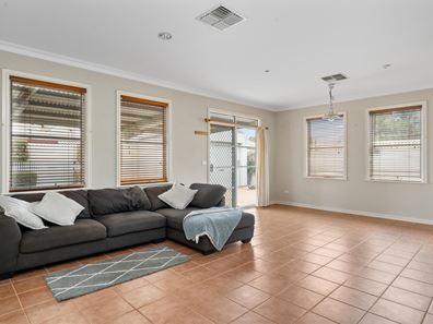 41A Graeme Street, Lamington WA 6430