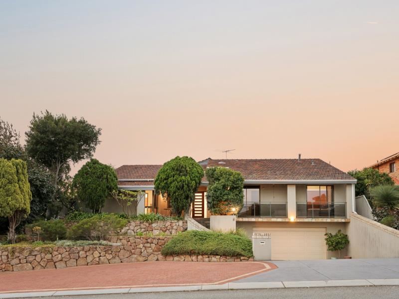 10 Begonia Street, Duncraig