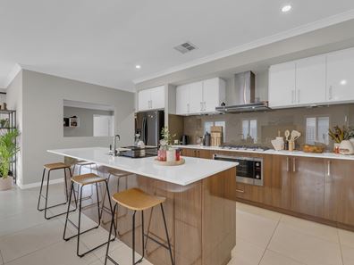 14 Tallowood Avenue, Baldivis WA 6171