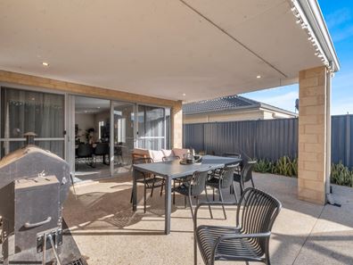 14 Tallowood Avenue, Baldivis WA 6171