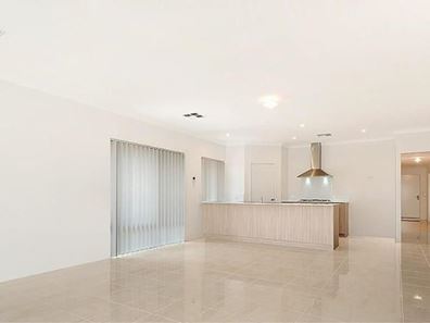 67 Sunstone Boulevard, Treeby WA 6164