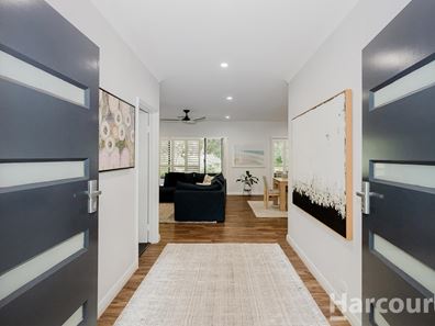 4 Crescent Drive, Bouvard WA 6211