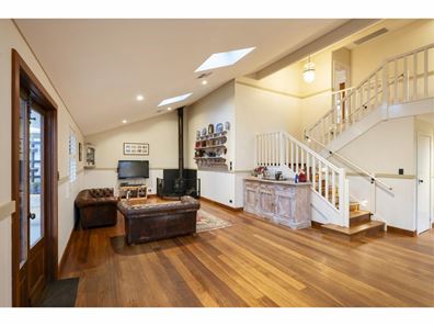 9/5 Curtis Street, Dunsborough WA 6281