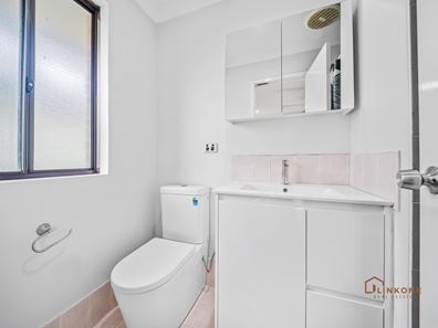 11 Hotchkiss Close, Thornlie WA 6108