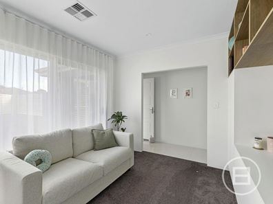 17B Sanderson Street, Embleton WA 6062