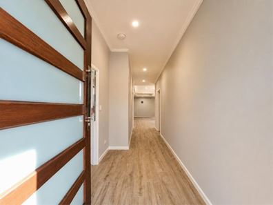 15 Modena Road, Piara Waters WA 6112