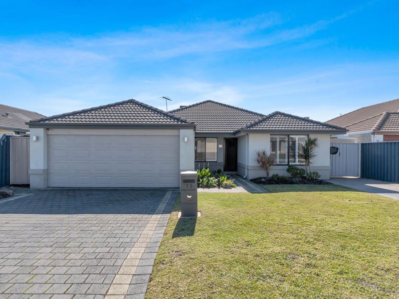 15 Pavonia Parade, Baldivis WA 6171