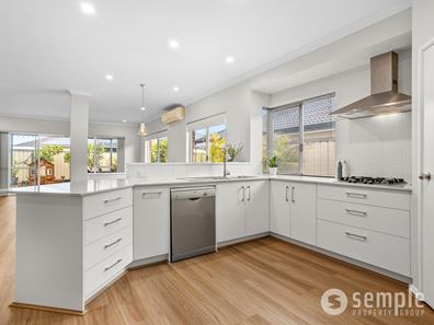 12 Caterpillar Road, Success WA 6164