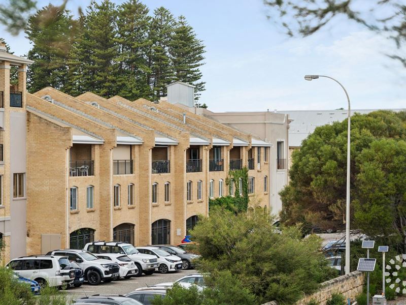 4 Little High Street, Fremantle WA 6160