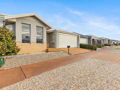33 Birch Road, Aubin Grove WA 6164
