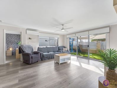 1 Bullfinch Street, Huntingdale WA 6110