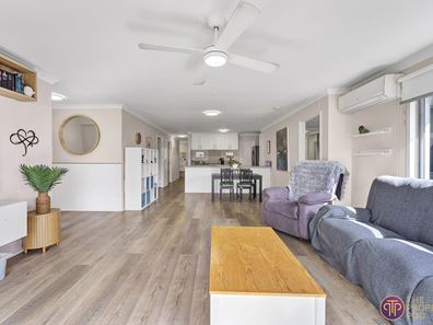 1 Bullfinch Street, Huntingdale WA 6110