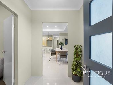 19 Pingle Drive, Greenfields WA 6210