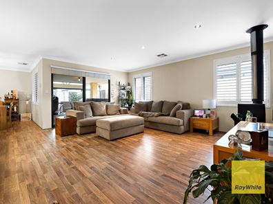 51 Aquamarine Parade, Karnup WA 6176
