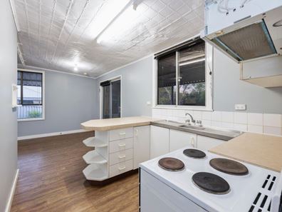 6 Trotman Crescent, Yanchep WA 6035