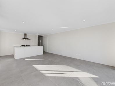 26 Peregrine Rd, Eglinton WA 6034