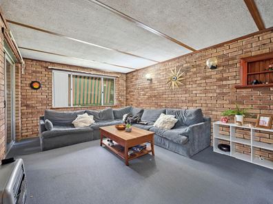 4 Phylma Street, Armadale WA 6112