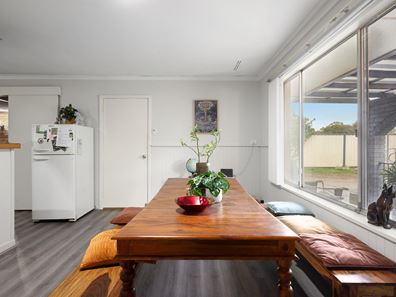 4 Phylma Street, Armadale WA 6112