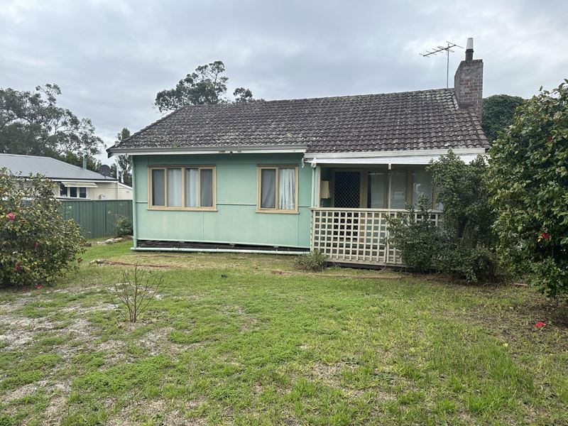 53 Deane  Street, Mount Barker WA 6324