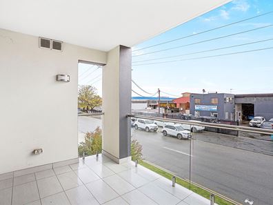 211/23 Clapham Street, Beckenham WA 6107