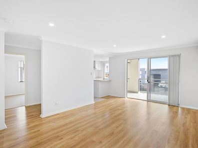 211/23 Clapham Street, Beckenham WA 6107