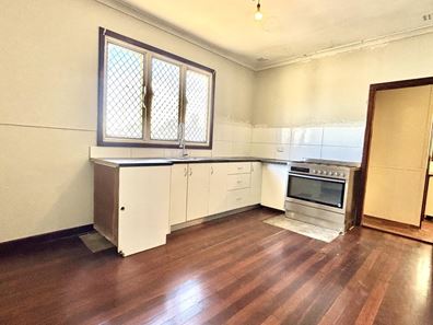 12 Eastcott Street, Yarloop WA 6218
