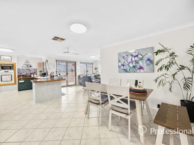21 Paris Road, Australind WA 6233
