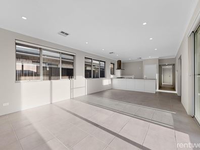 2 Solar Wy, Eglinton WA 6034