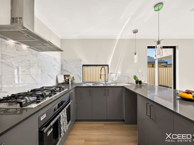 24B Willowmead Way, Kelmscott WA 6111