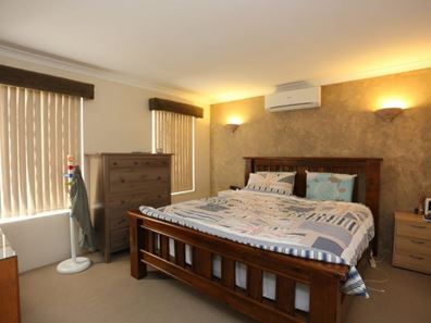 28 Ambleside Way, Canning Vale WA 6155