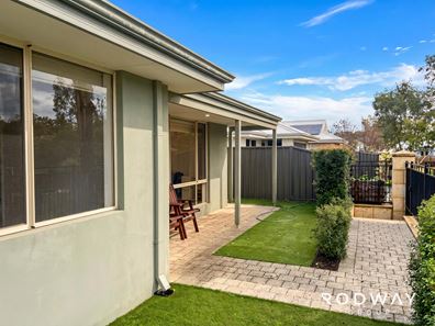 11 Giara Lane, Darling Downs WA 6122